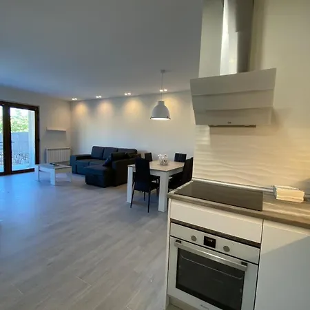 Mirasierra Apartamento Navarredonda
