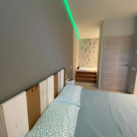 Mirasierra Apartment