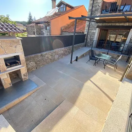 Mirasierra Apartment